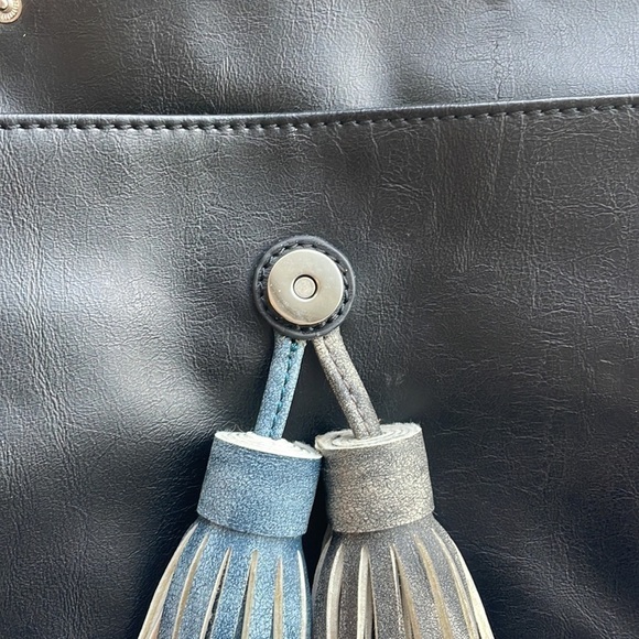88 Handbag 👜 Tassel Black and Blue crossbody - Picture 6 of 8